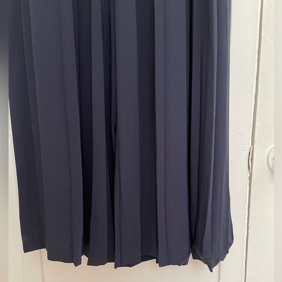 SOLD MASSIMO DUTTI Pleated navy culottes/pants - Picture 5 of 5